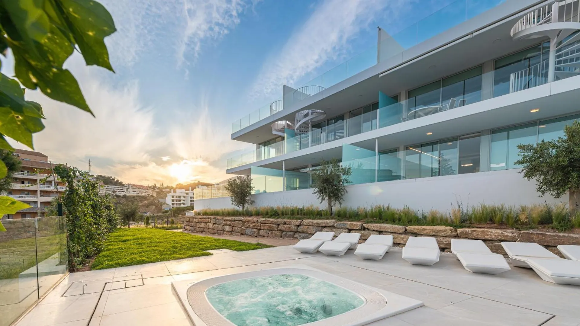 Luxury 2 Bedroom Apartment With Sea View Fuengirola